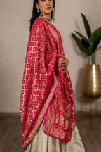 The Zarika - Bandhani Georgette Dupatta - Rani Pink
