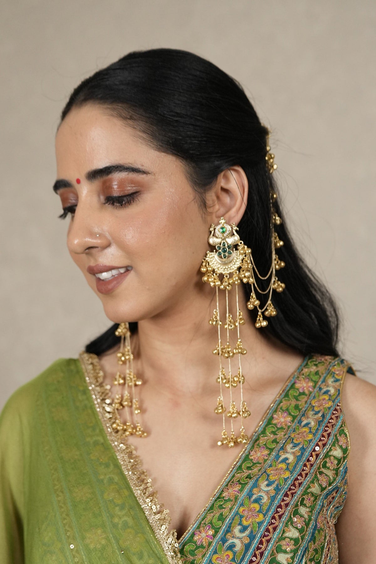 Mayura Chandbali Jhumka with Sahare / Hair Chains