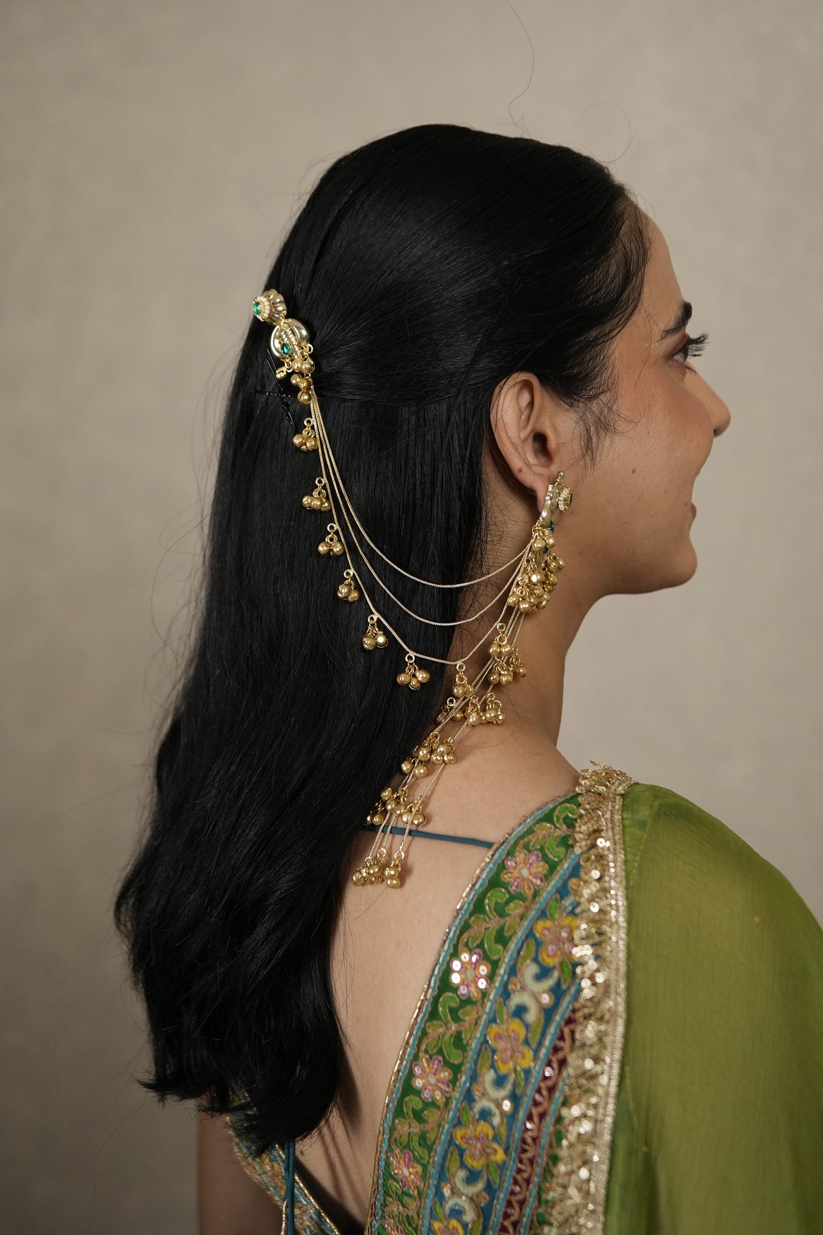 Mayura Chandbali Jhumka with Sahare / Hair Chains