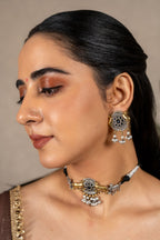 Nandi Dual-Tone Oxidised Pearl Choker Set