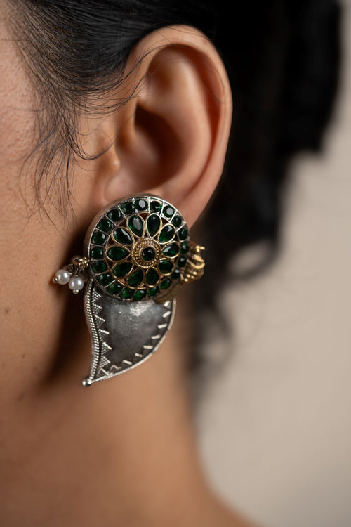 Aamra Earrings - Emerald Green