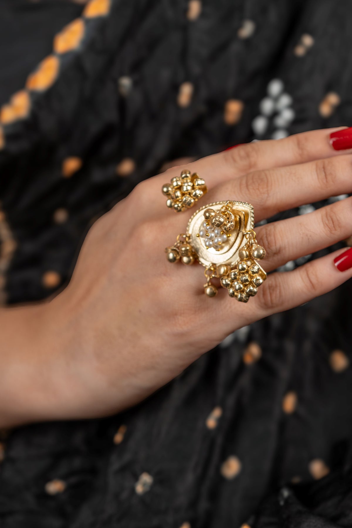 Pankhuri Paan Adjustable Ring